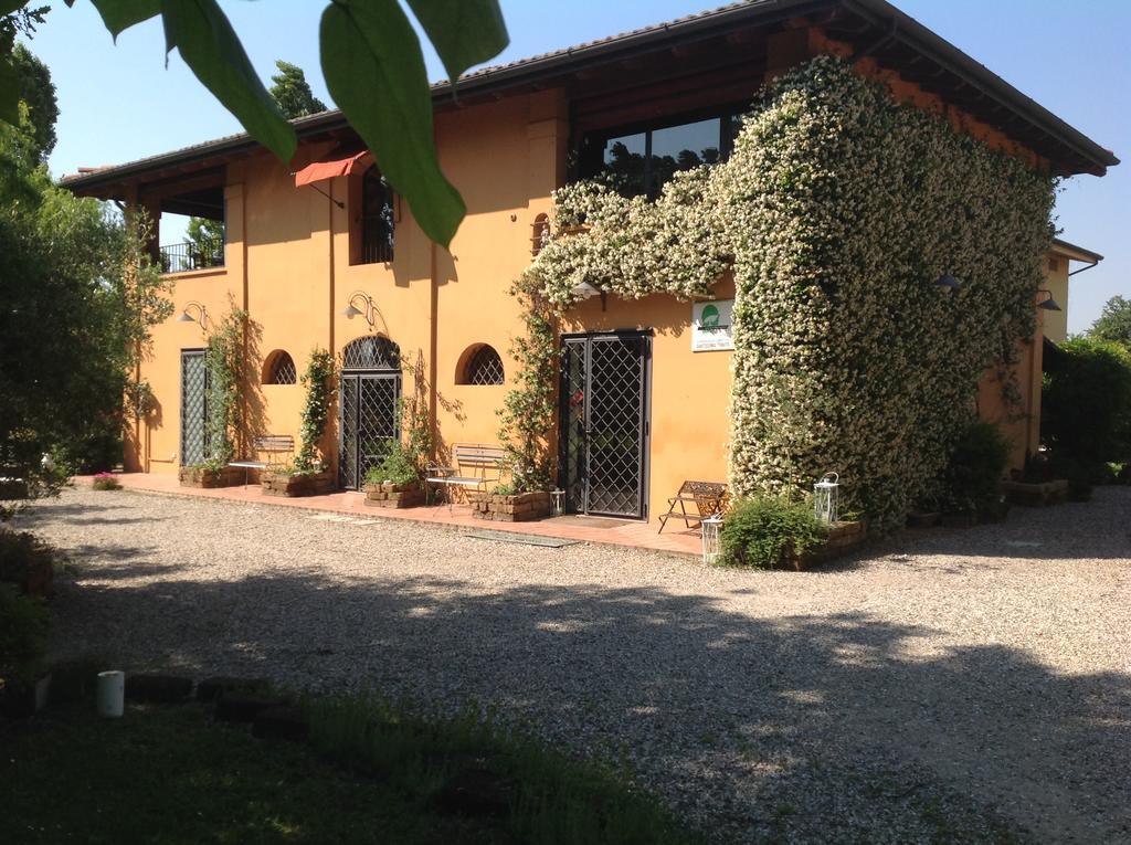 בודירו Azienda Agrituristica Santissima Trinita מראה חיצוני תמונה